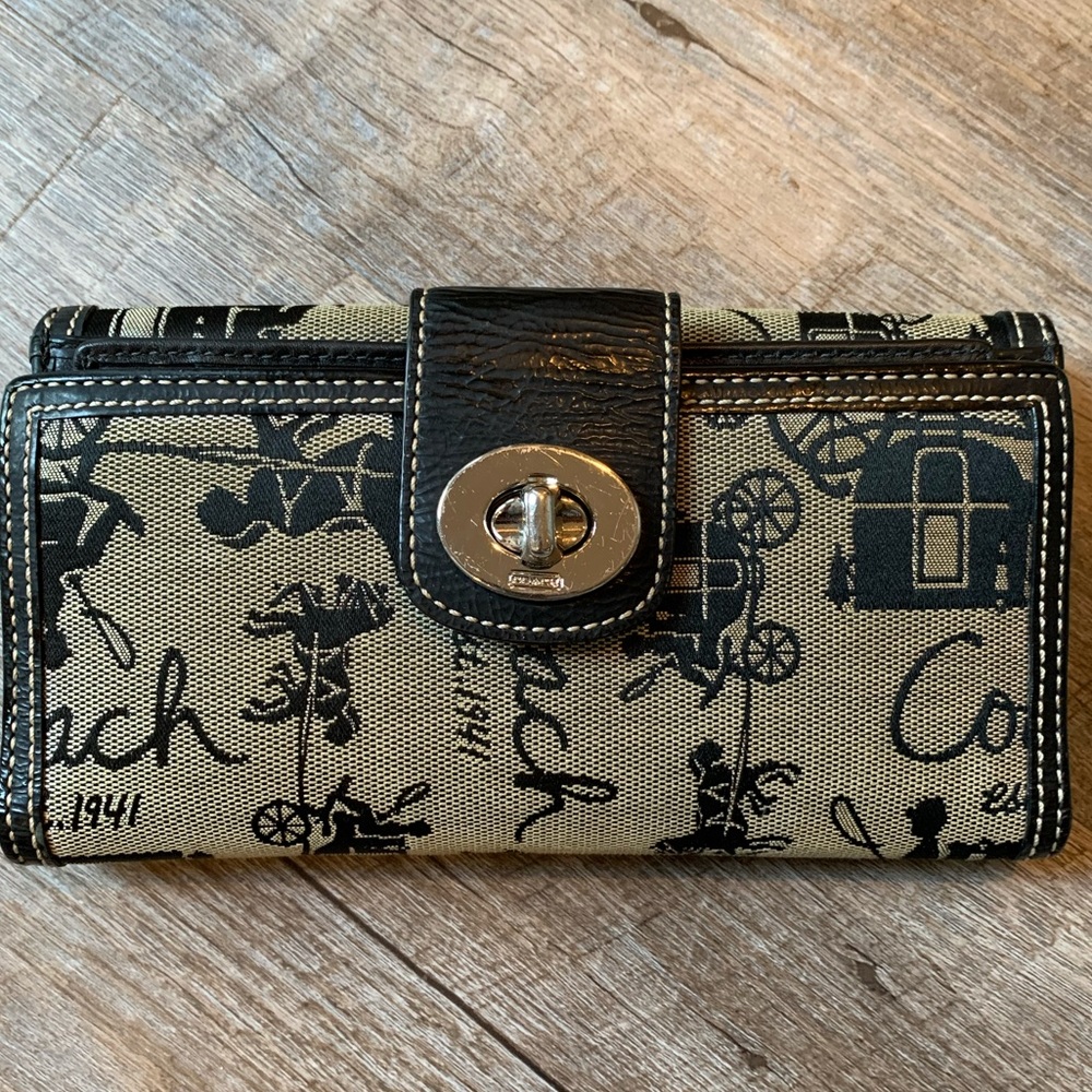 Coach wallet